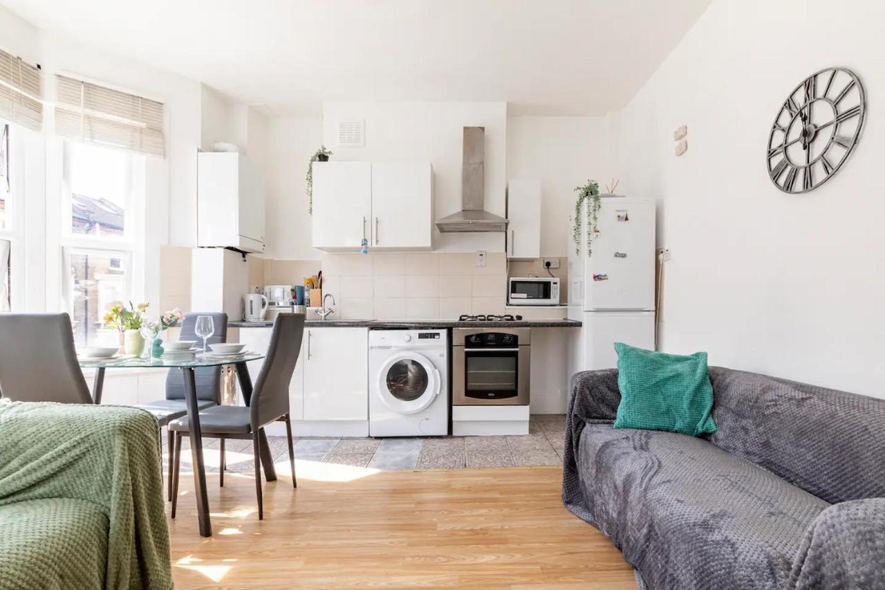 Large, Bright And Spacious 3 Bed Flat In London Luaran gambar